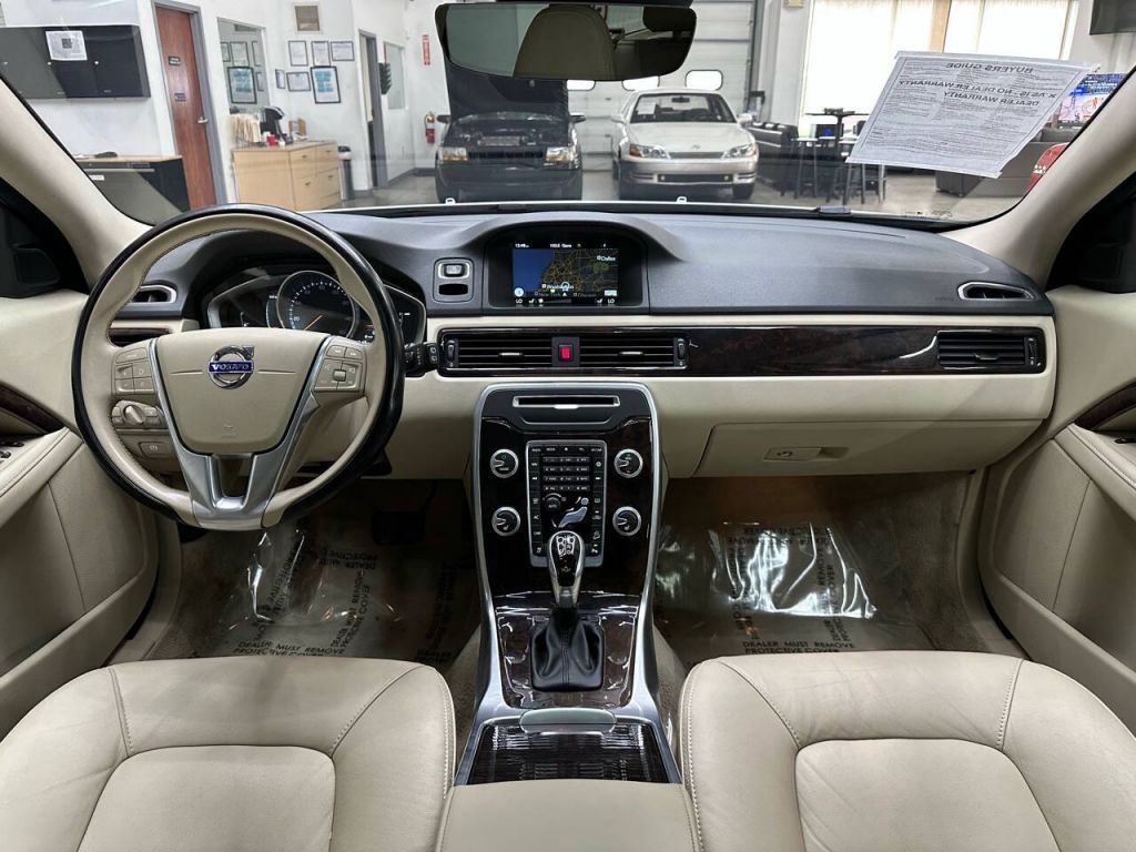 2016 Volvo XC70