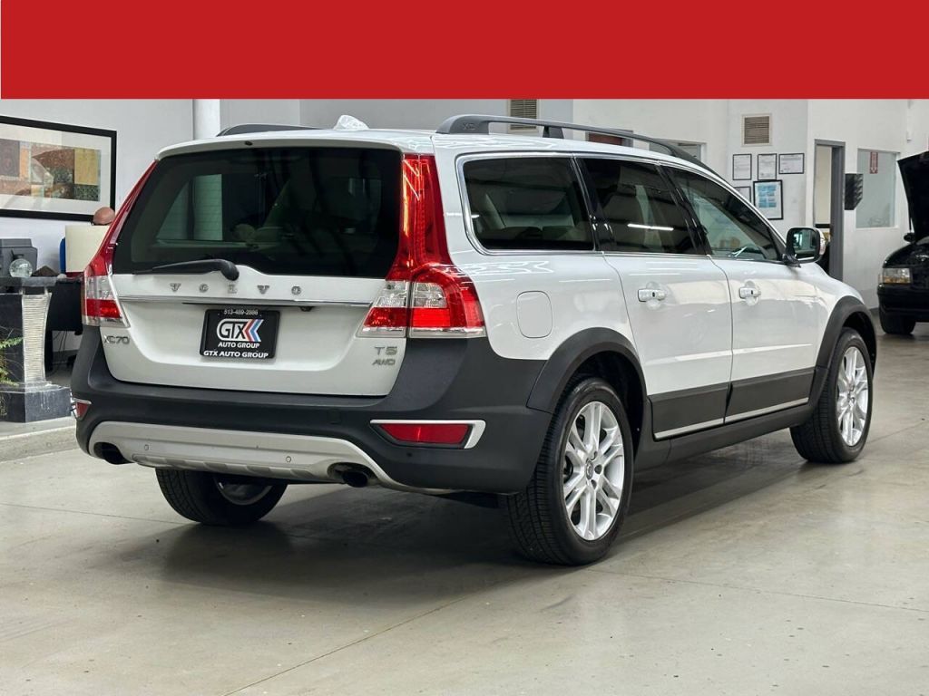 2016 Volvo XC70