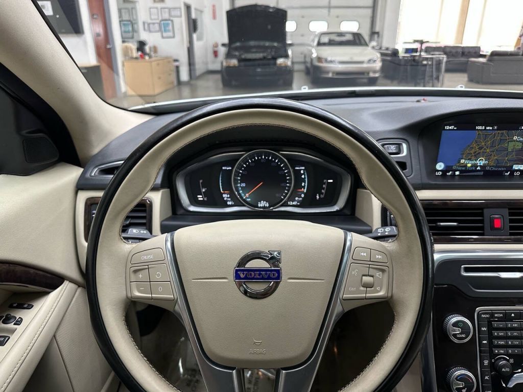 2016 Volvo XC70
