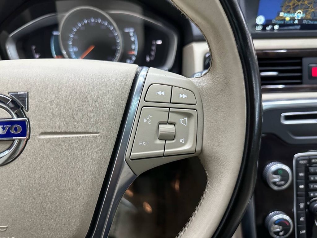 2016 Volvo XC70