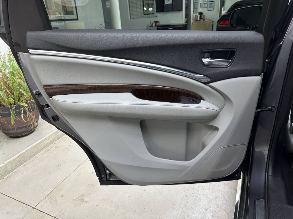 2017 Acura MDX
