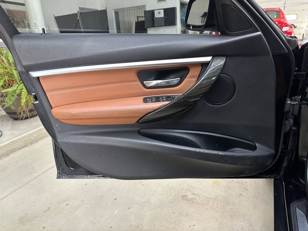 2017 BMW 330i