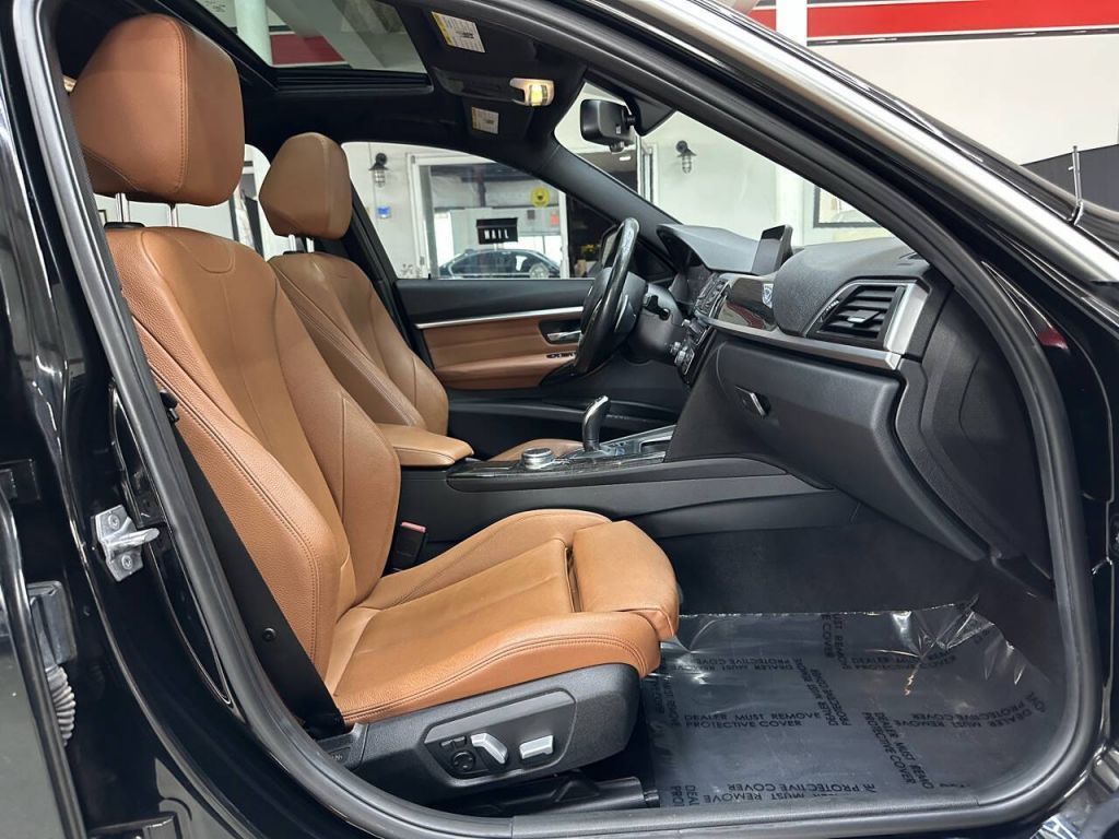 2017 BMW 330i