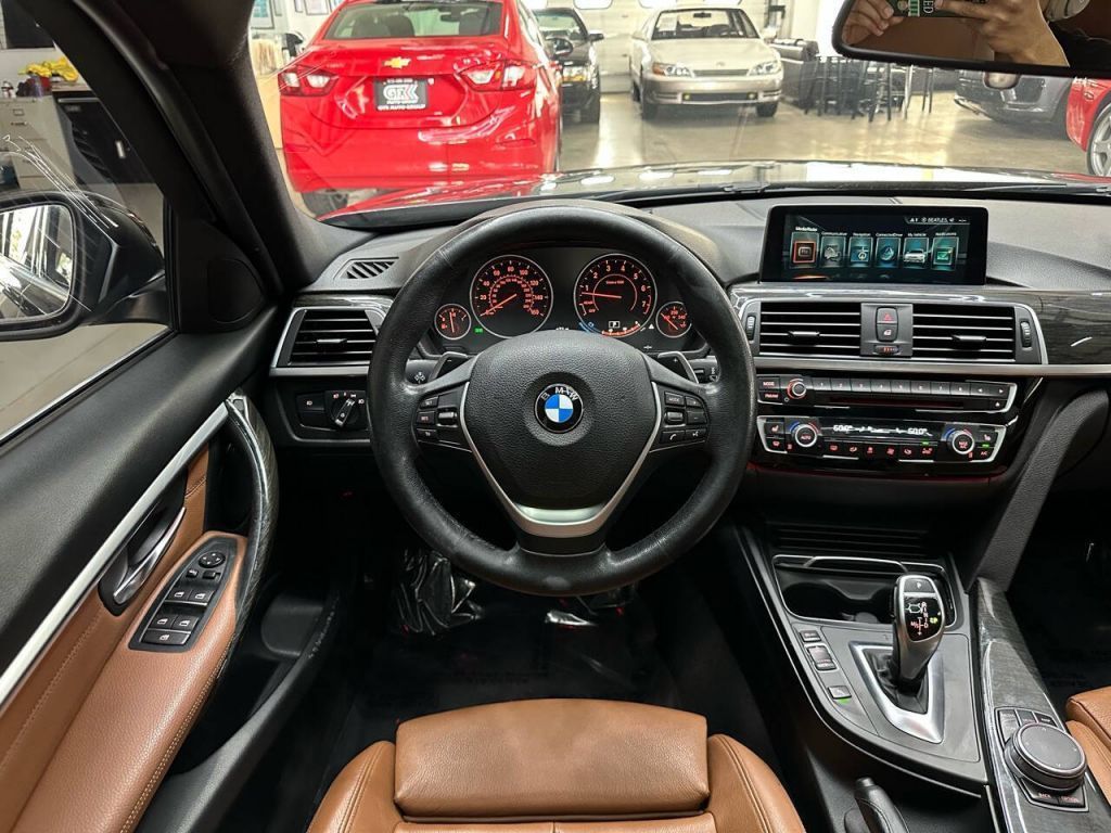 2017 BMW 330i