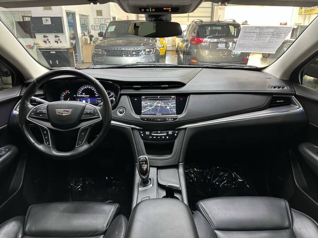 2017 Cadillac XT5