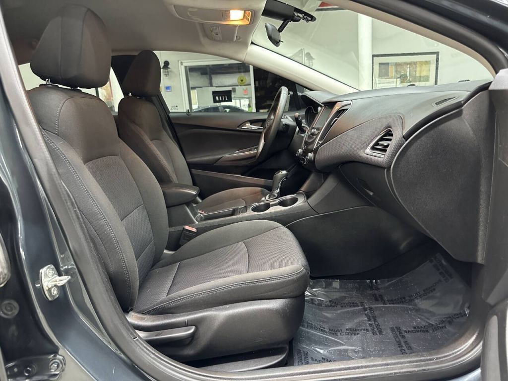2017 Chevrolet Cruze