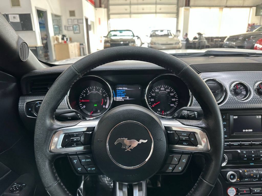 2017 Ford Mustang