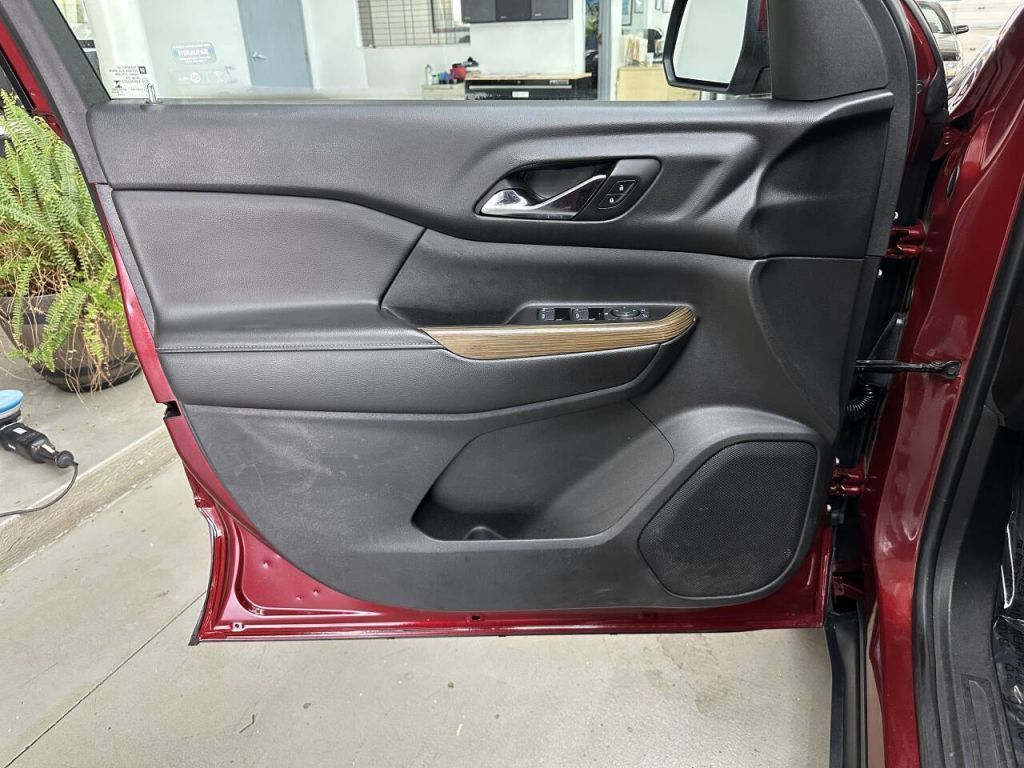 2017 GMC Acadia