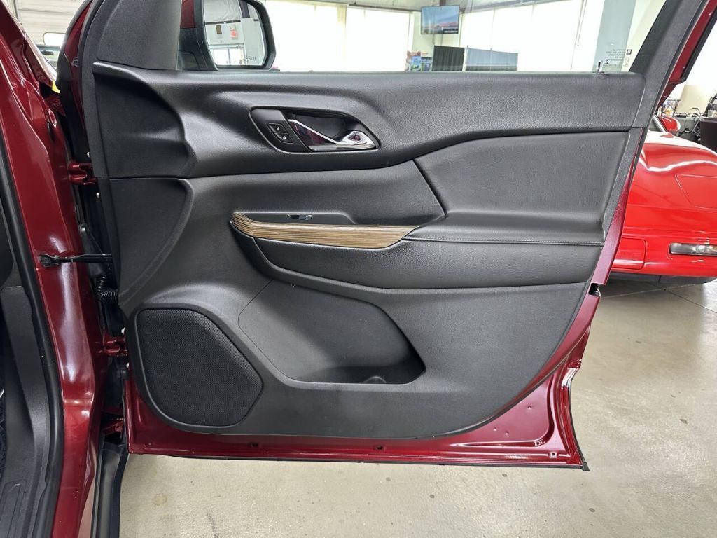 2017 GMC Acadia