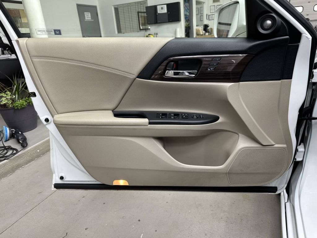 2017 Honda Accord Hybrid