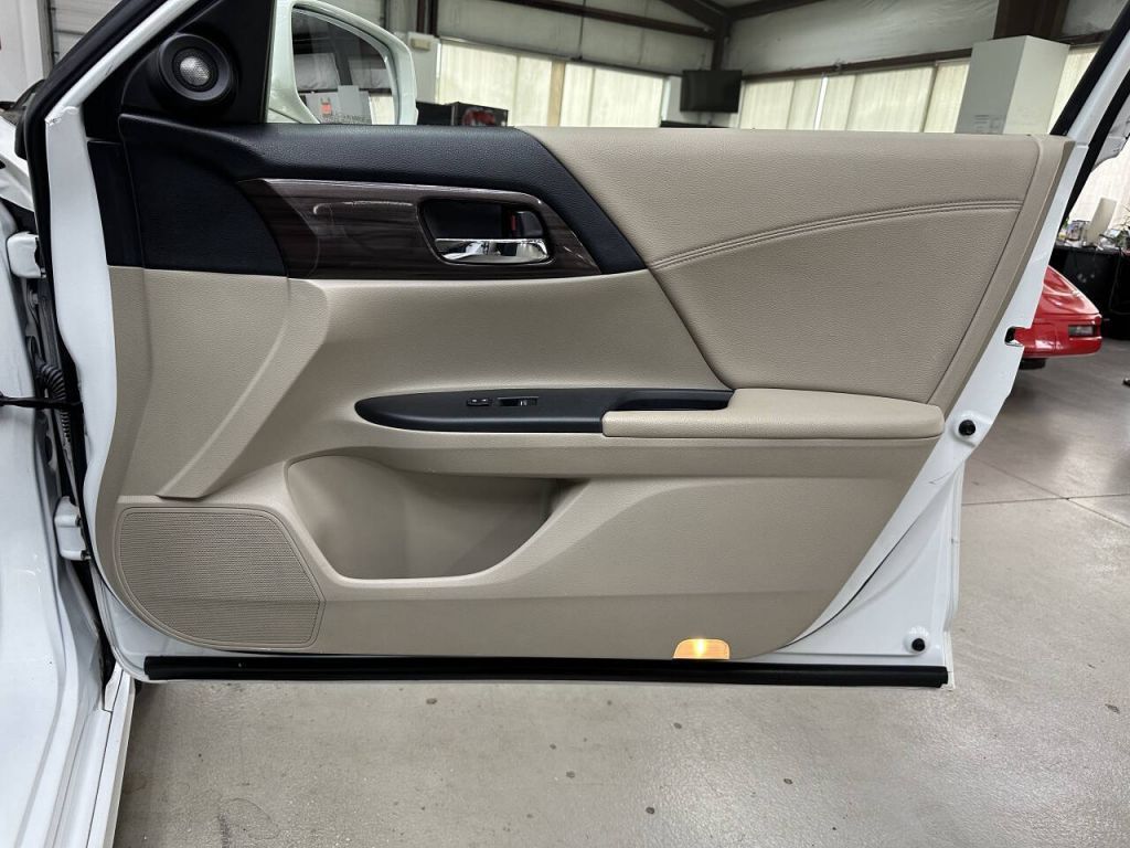 2017 Honda Accord Hybrid