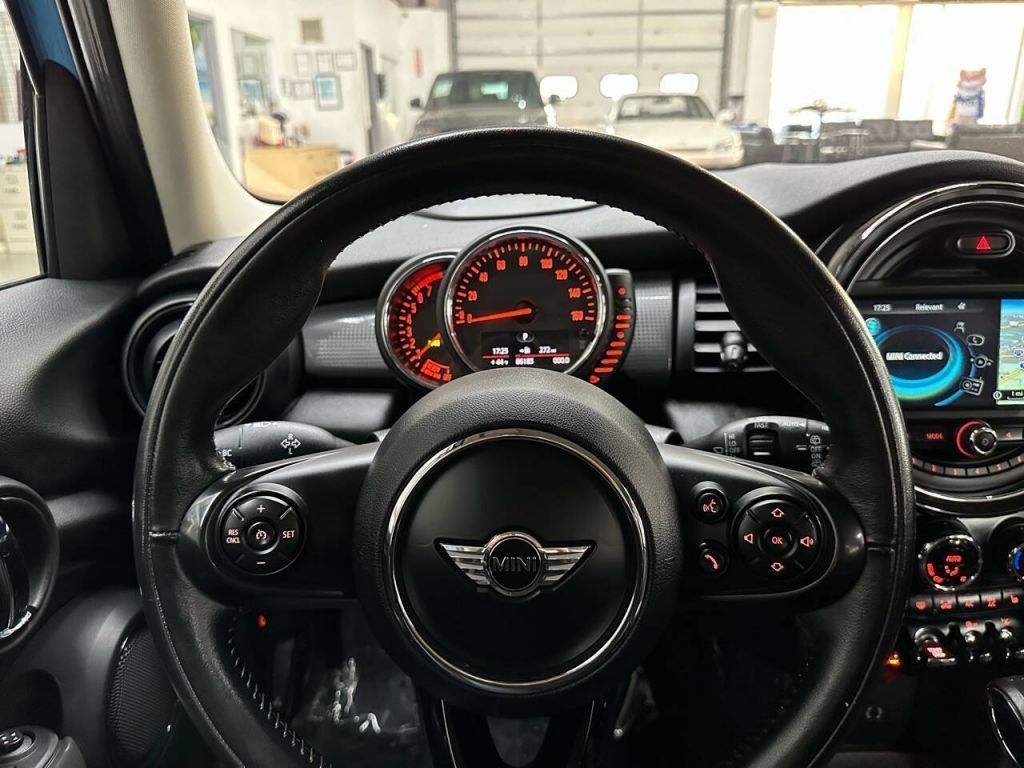 2017 MINI Hardtop