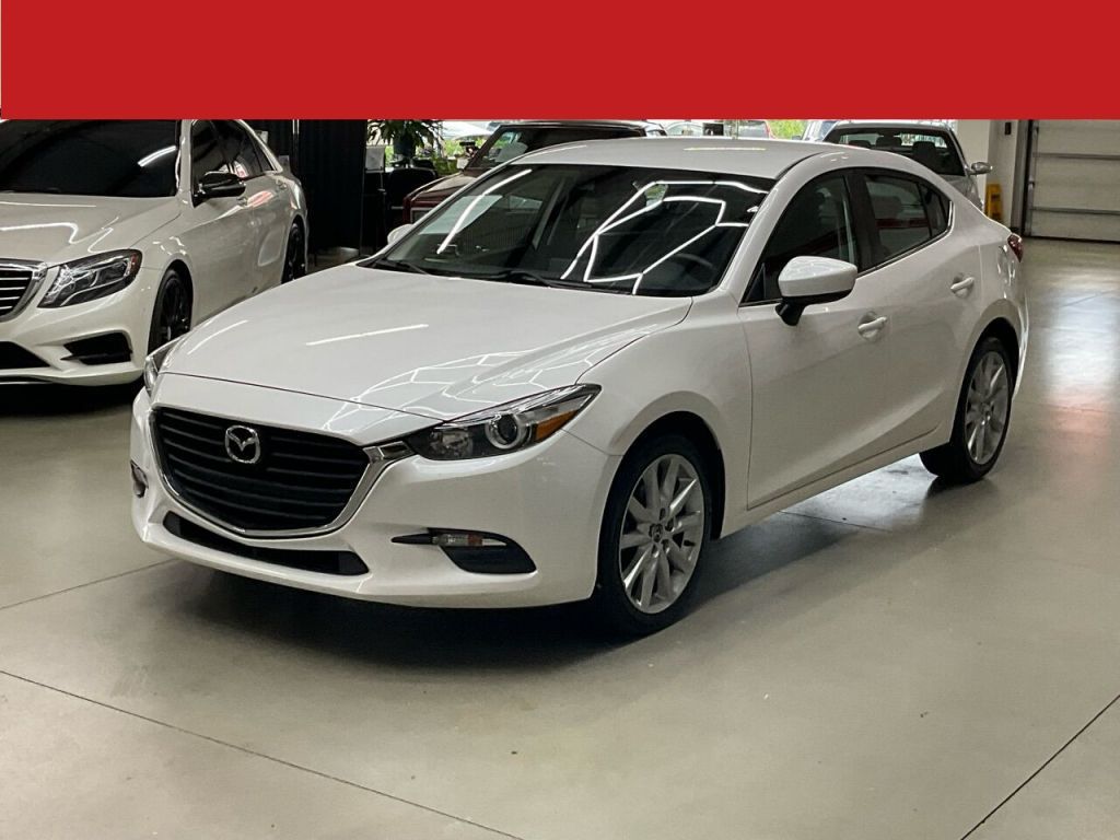 2017 Mazda Mazda3 4-Door