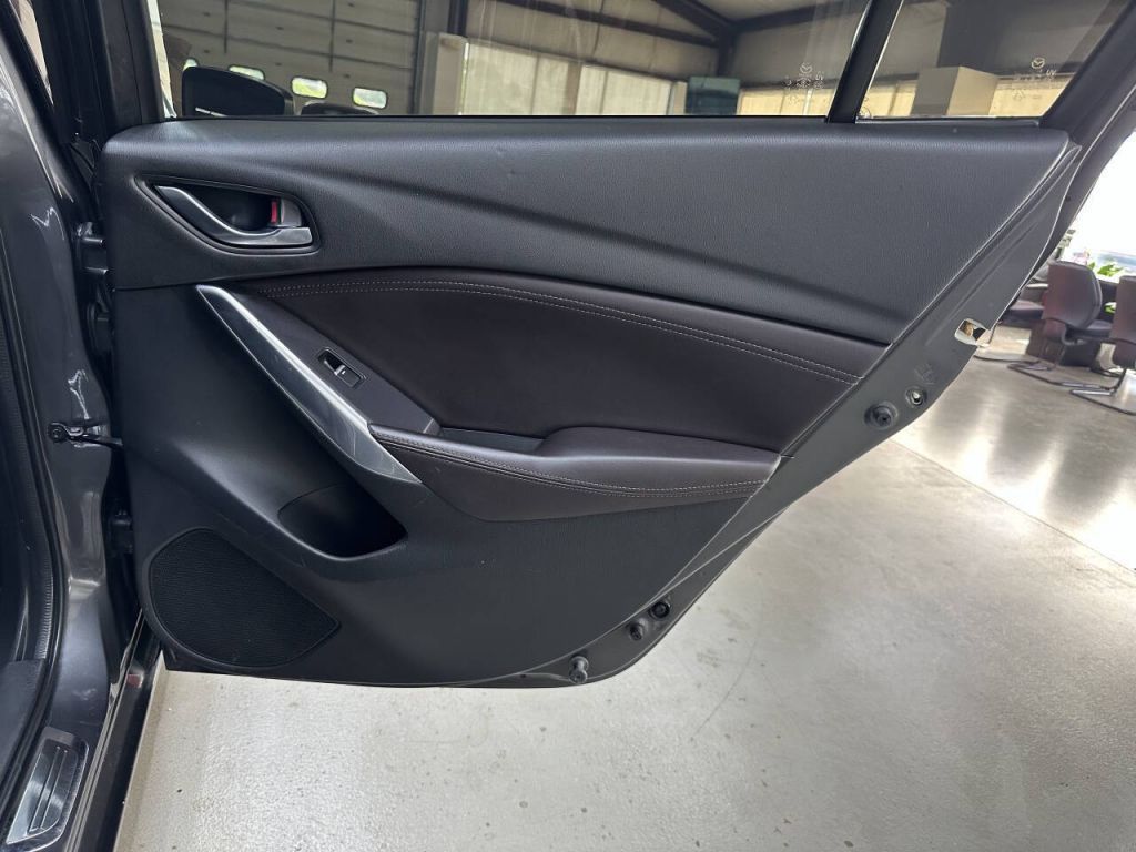 2017 Mazda Mazda6