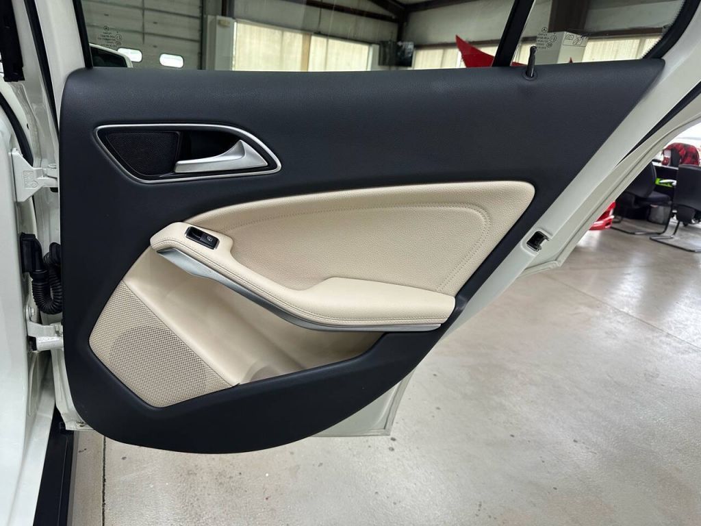 2017 Mercedes-Benz GLA 250