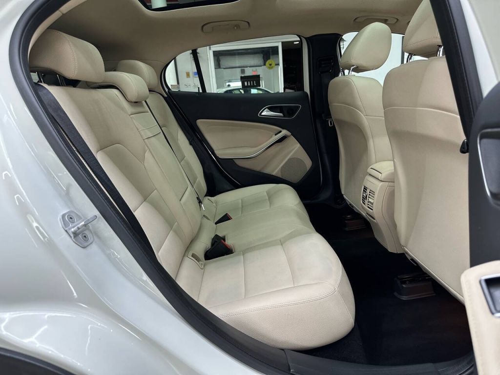 2017 Mercedes-Benz GLA 250