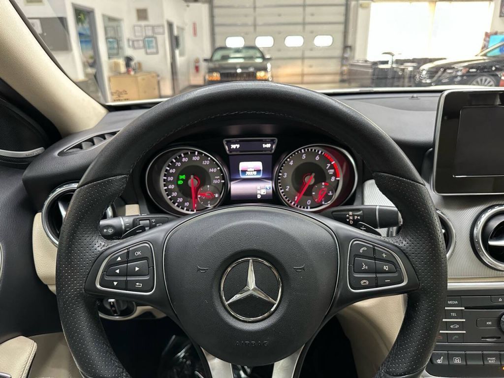 2017 Mercedes-Benz GLA 250
