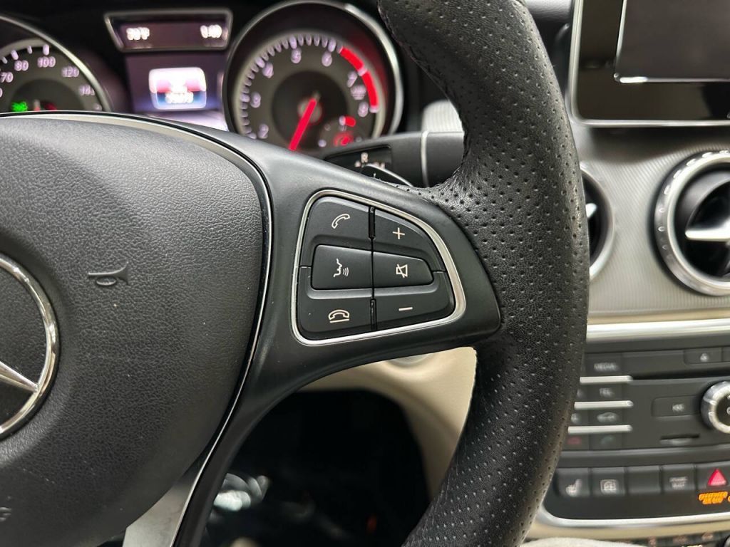 2017 Mercedes-Benz GLA 250