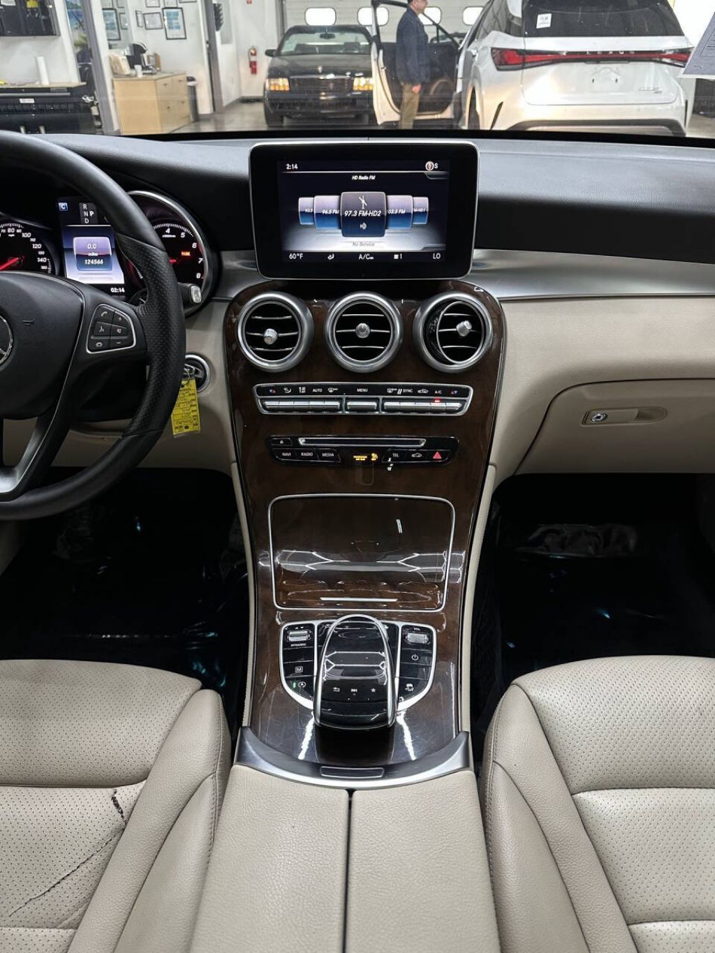 2017 Mercedes-Benz GLC 300