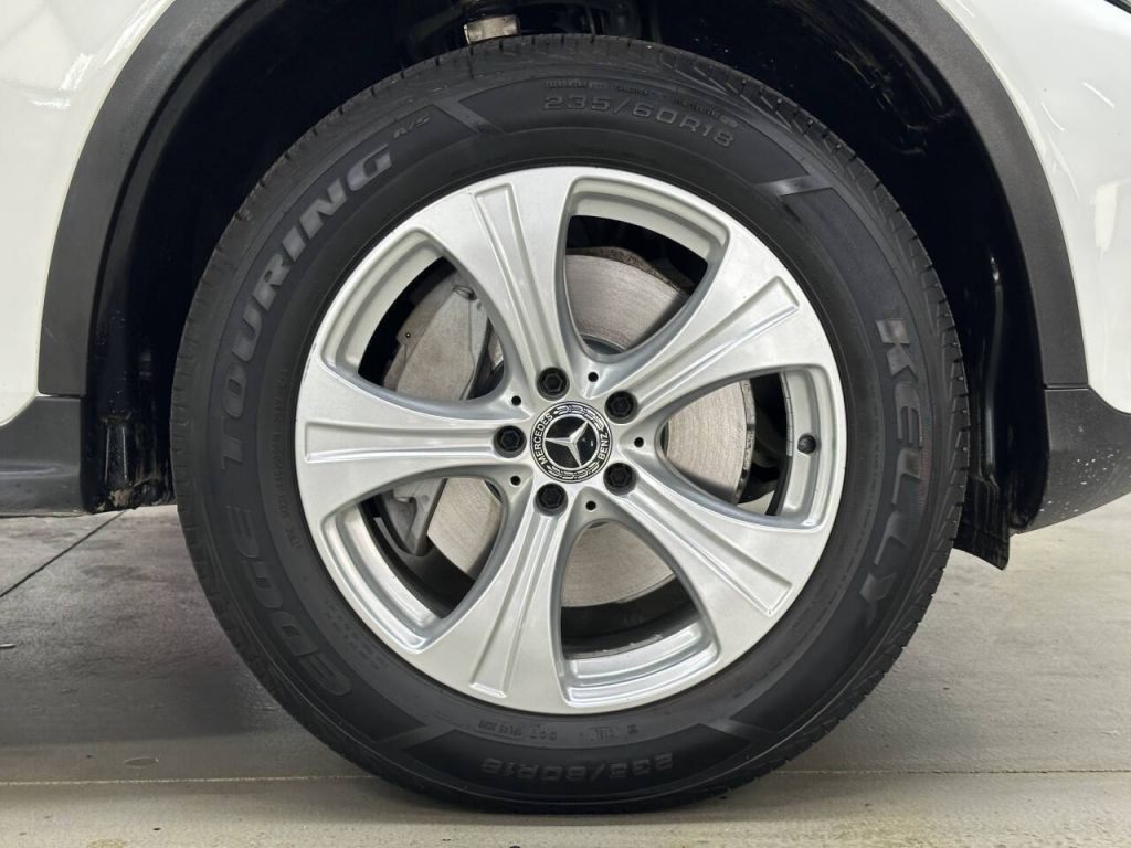 2017 Mercedes-Benz GLC 300