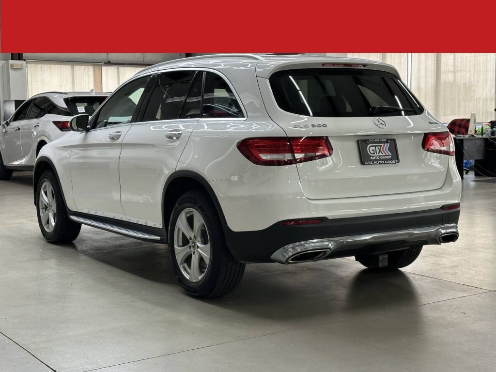 2017 Mercedes-Benz GLC 300