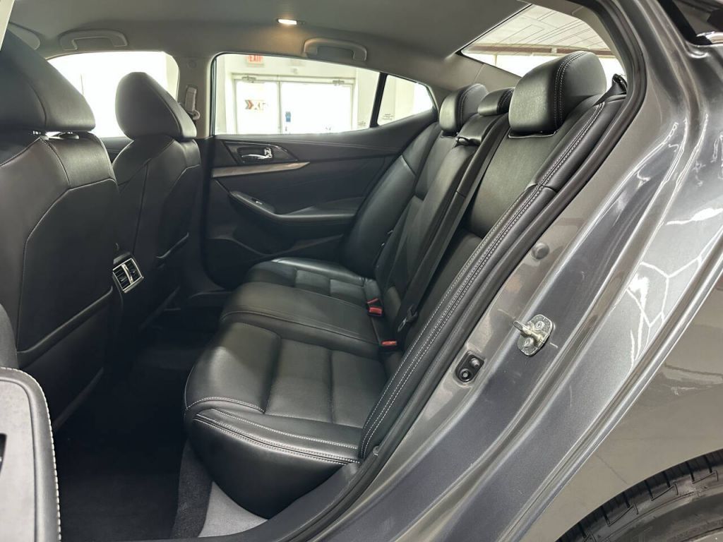 2017 Nissan Maxima