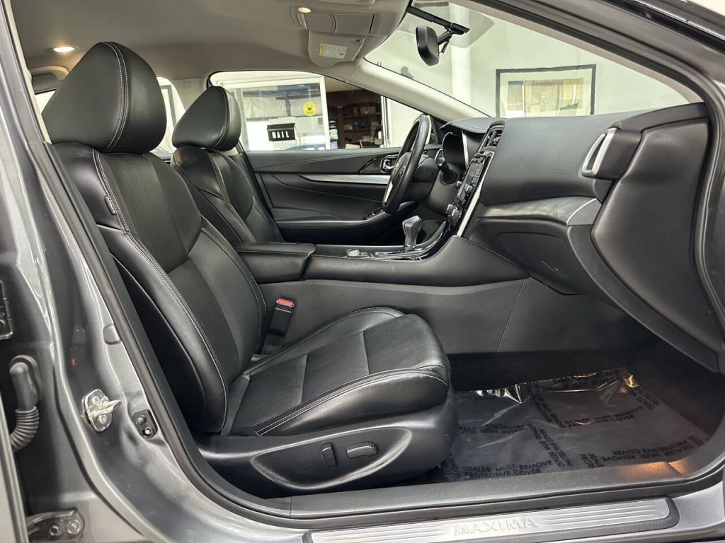 2017 Nissan Maxima