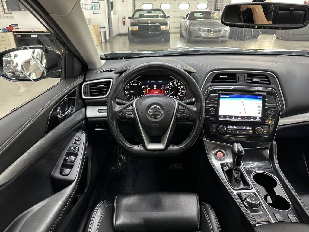 2017 Nissan Maxima