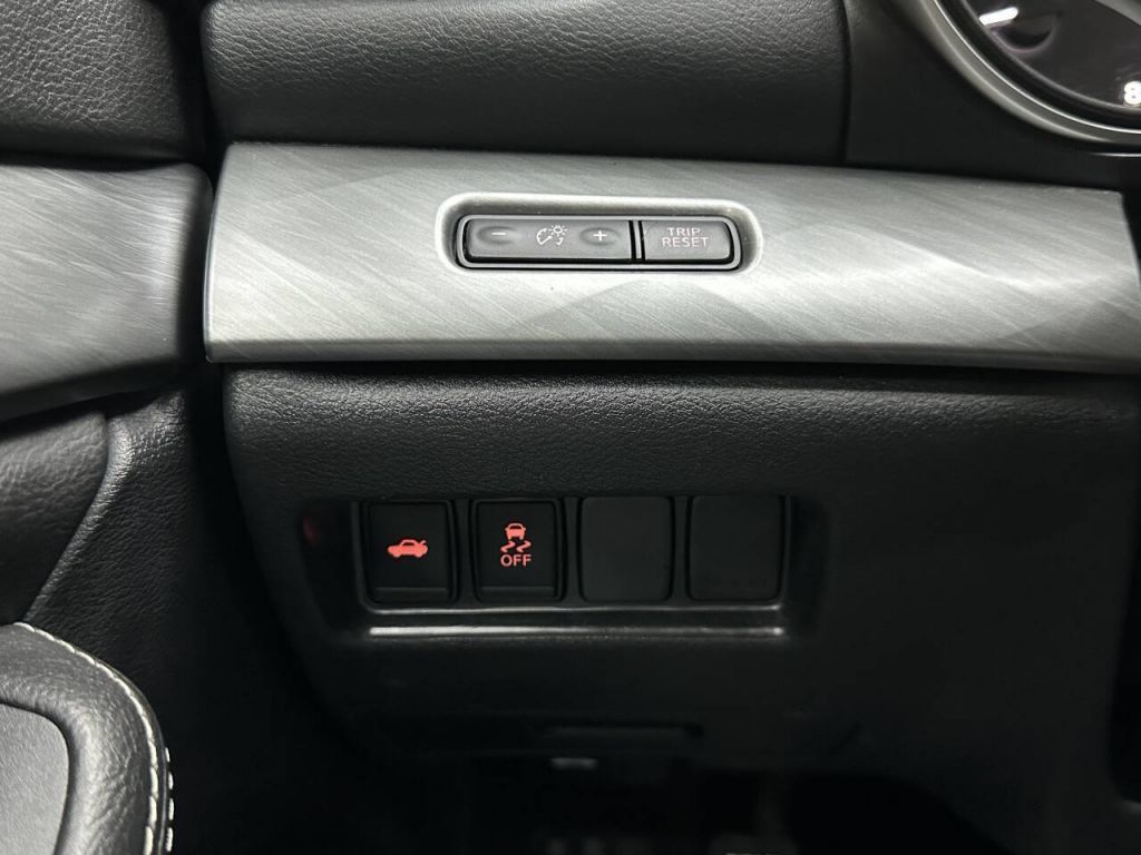 2017 Nissan Maxima