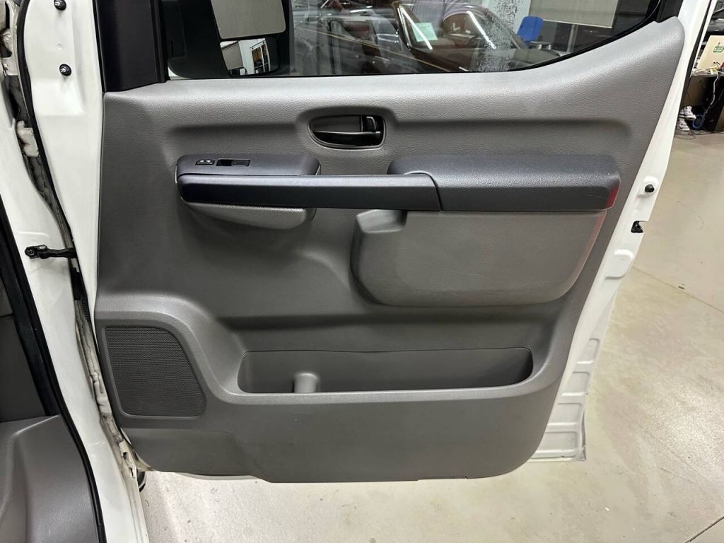 2017 Nissan NV Cargo NV2500 HD