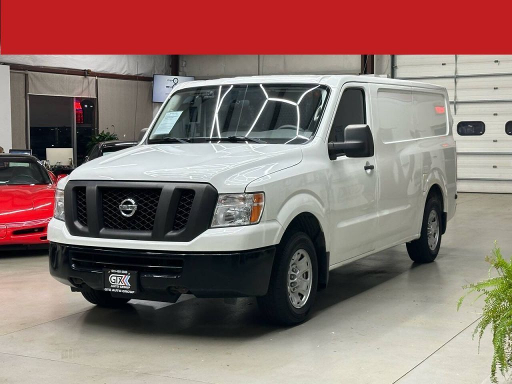 2017 Nissan NV Cargo NV2500 HD