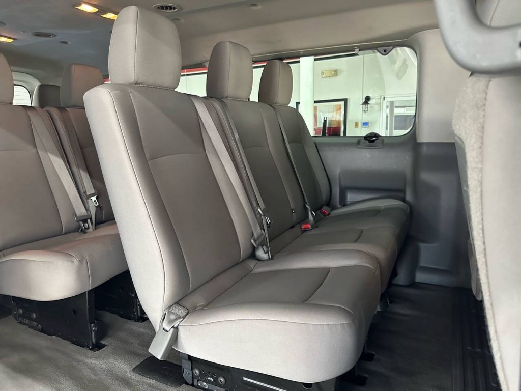 2017 Nissan NV Passenger NV3500 HD