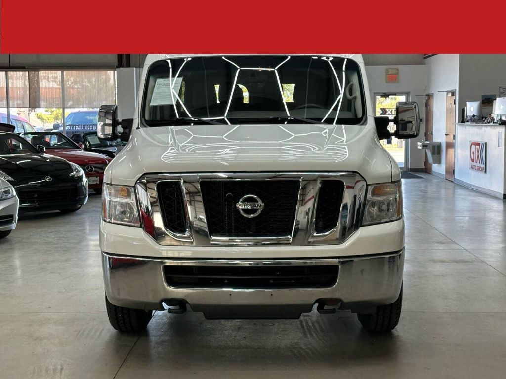 2017 Nissan NV Passenger NV3500 HD