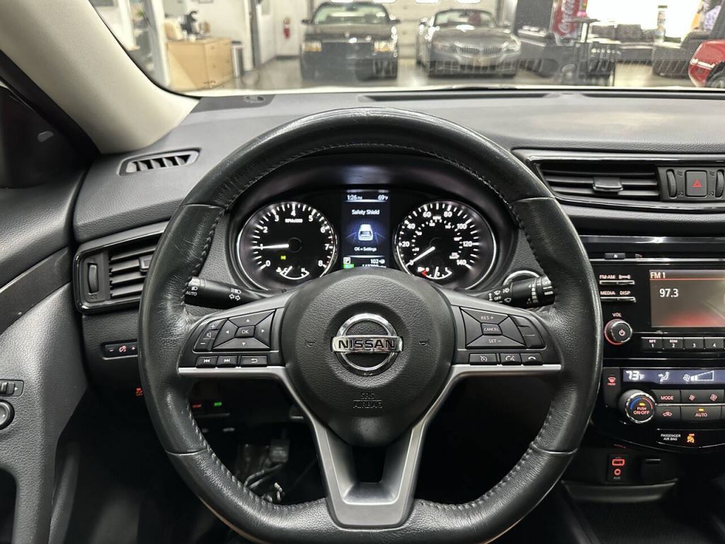 2017 Nissan Rogue