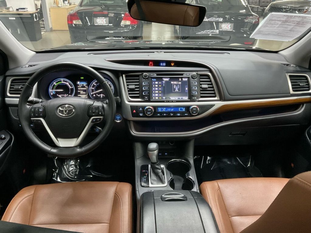 2017 Toyota Highlander