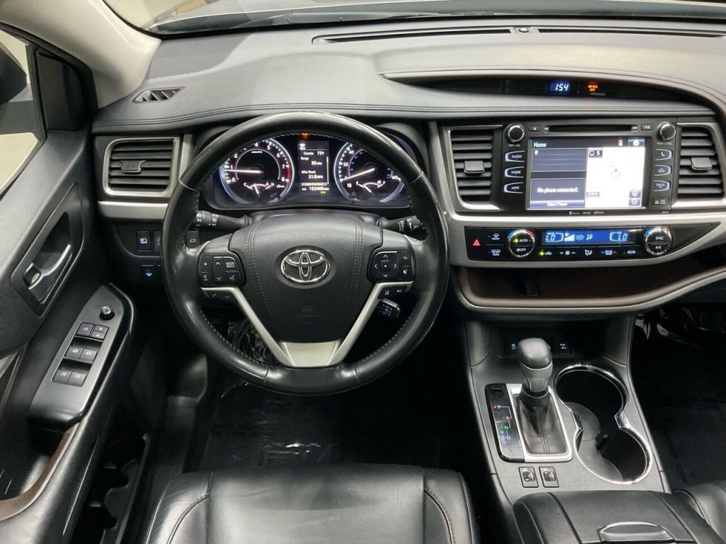 2017 Toyota Highlander