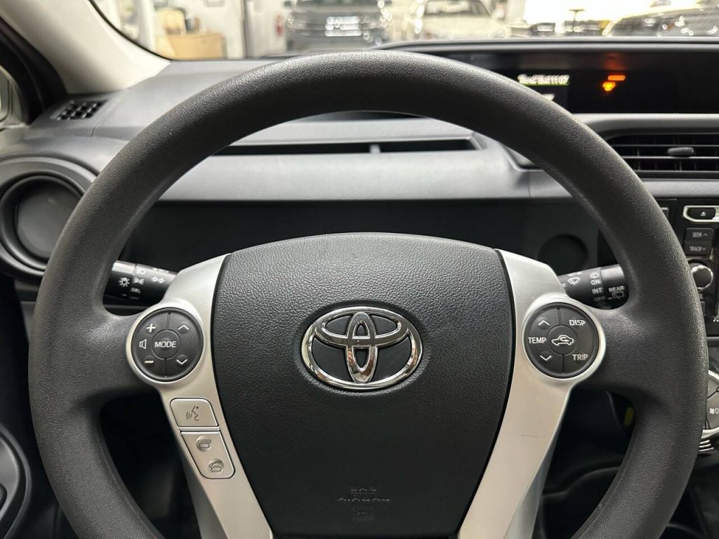 2017 Toyota Prius c