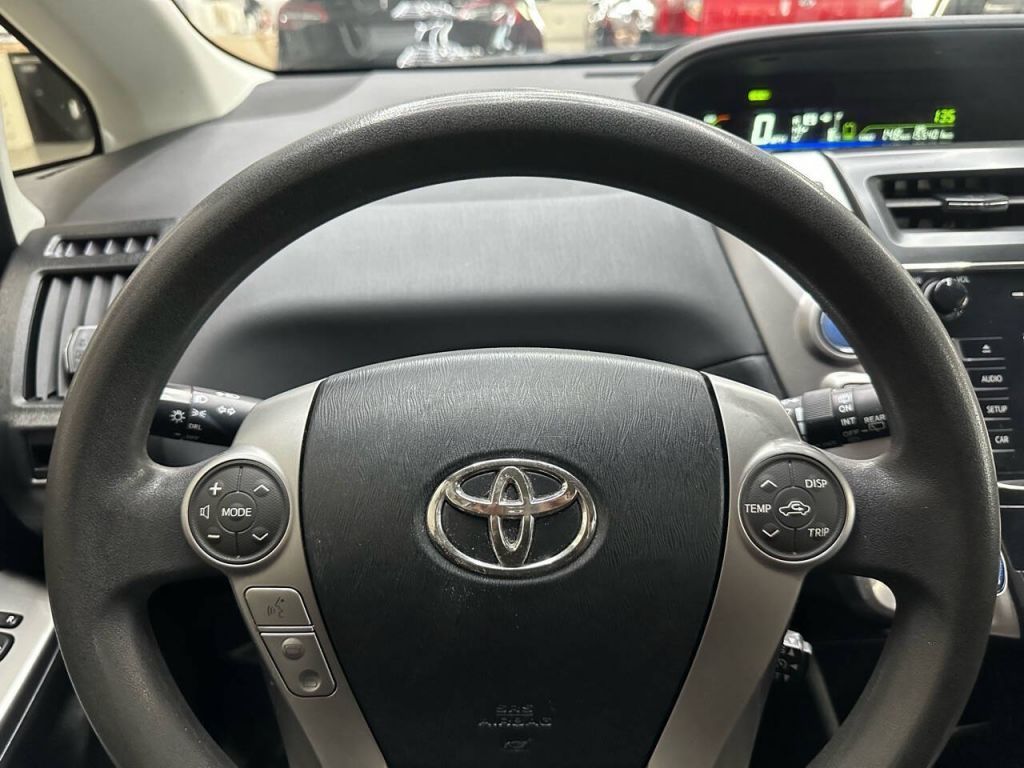 2017 Toyota Prius v