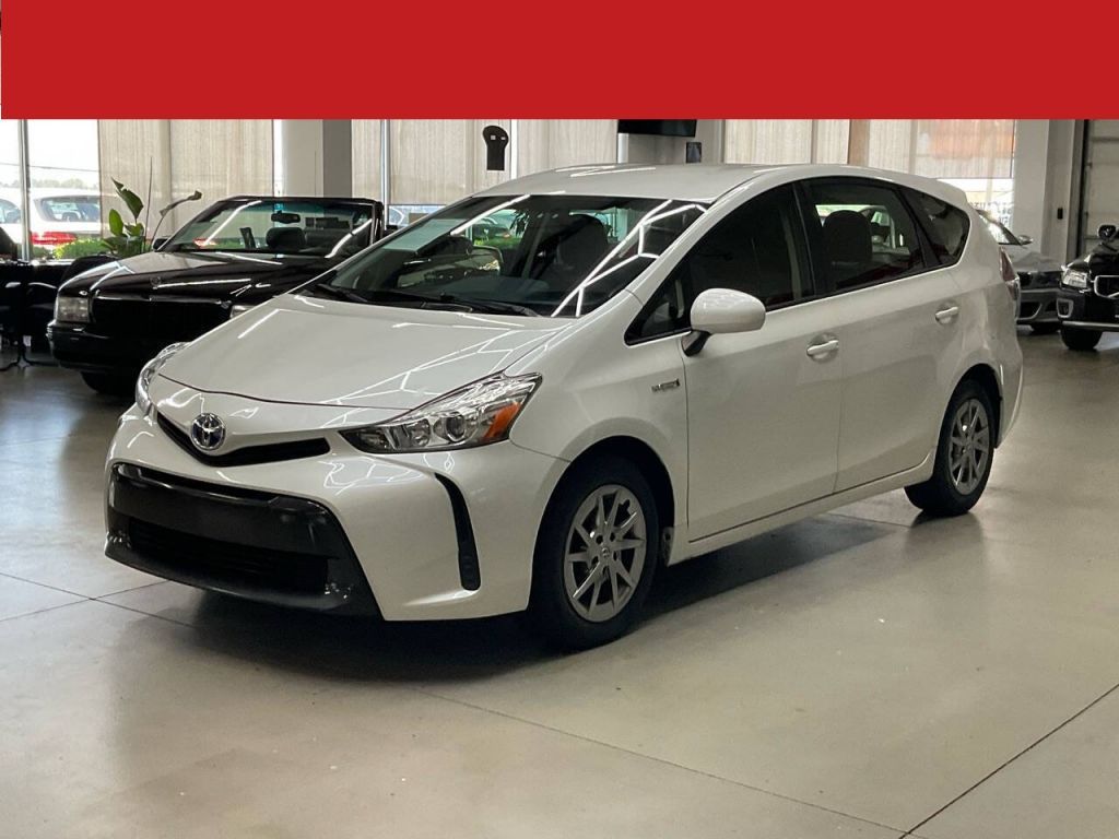 2017 Toyota Prius v