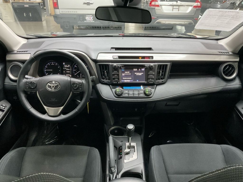 2017 Toyota RAV4