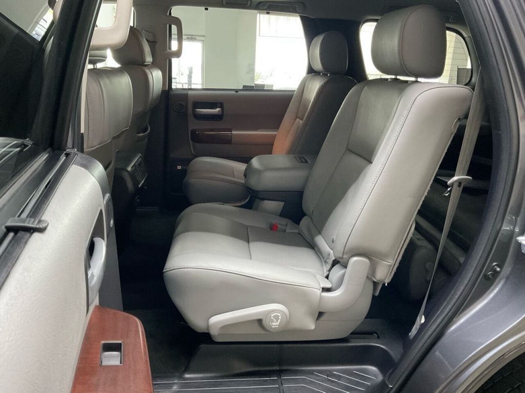 2017 Toyota Sequoia