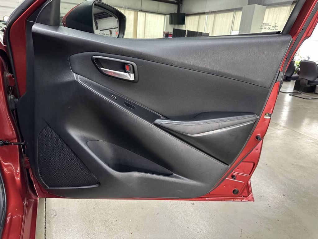 2017 Toyota Yaris iA