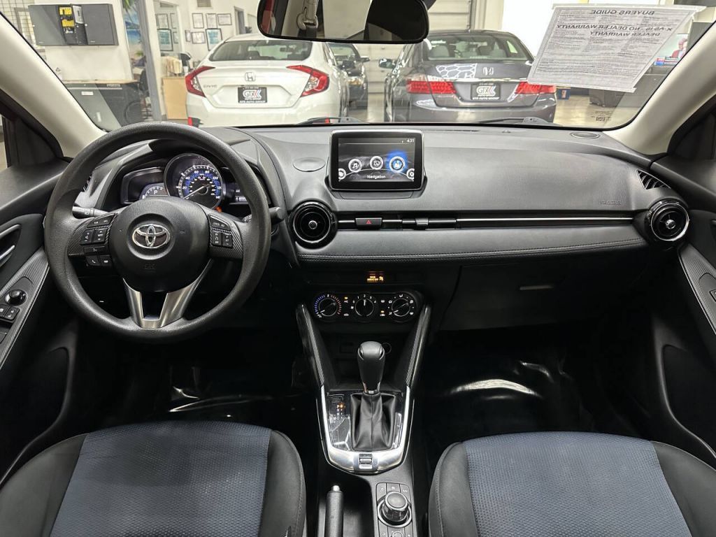 2017 Toyota Yaris iA