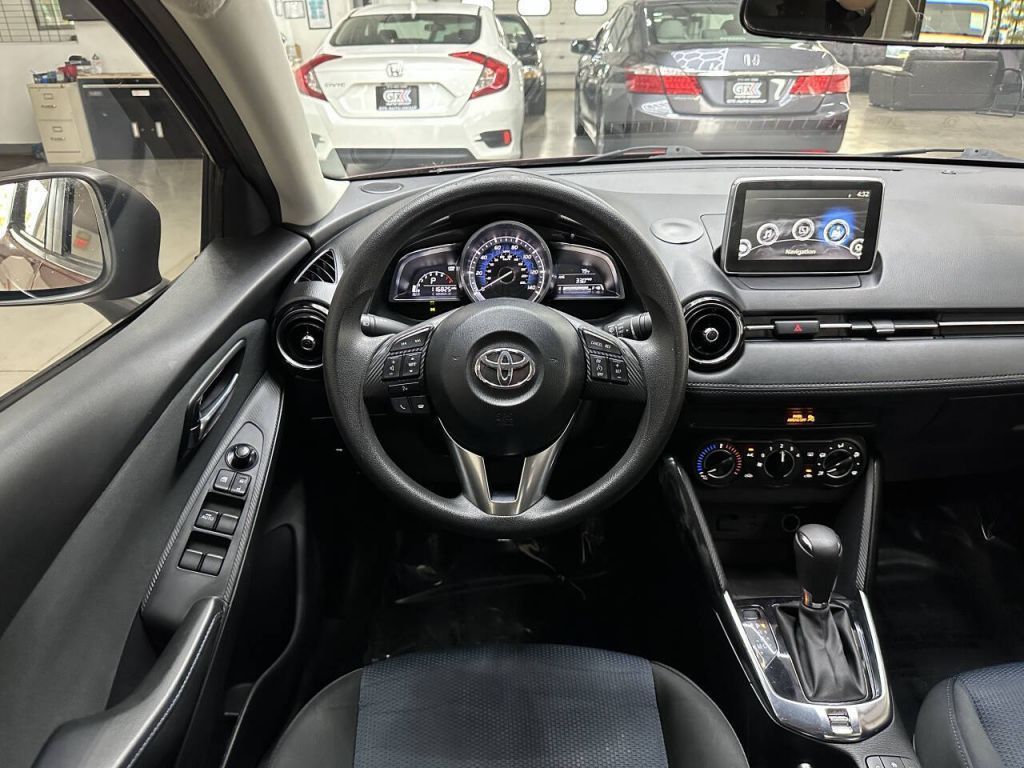 2017 Toyota Yaris iA