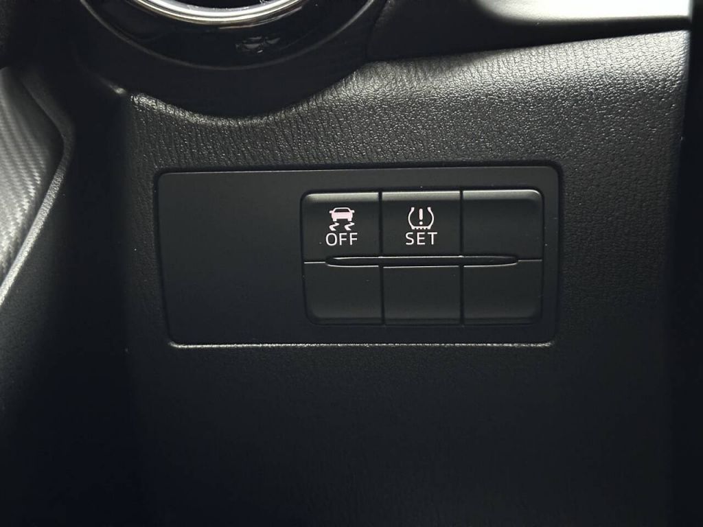2017 Toyota Yaris iA