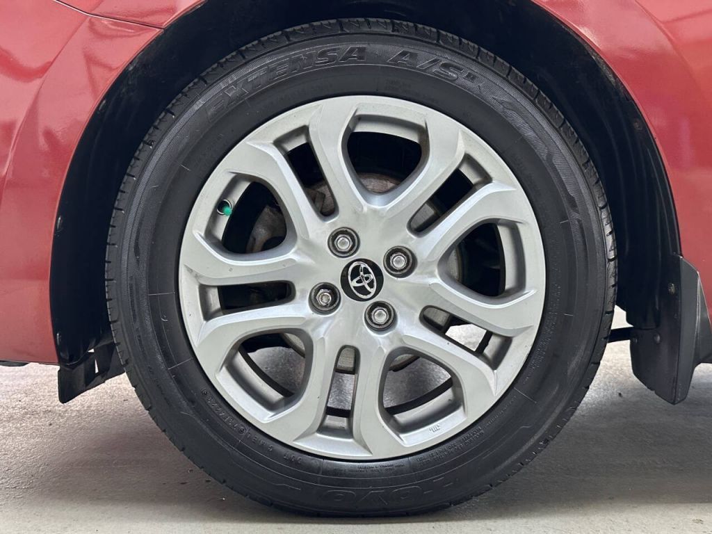 2017 Toyota Yaris iA