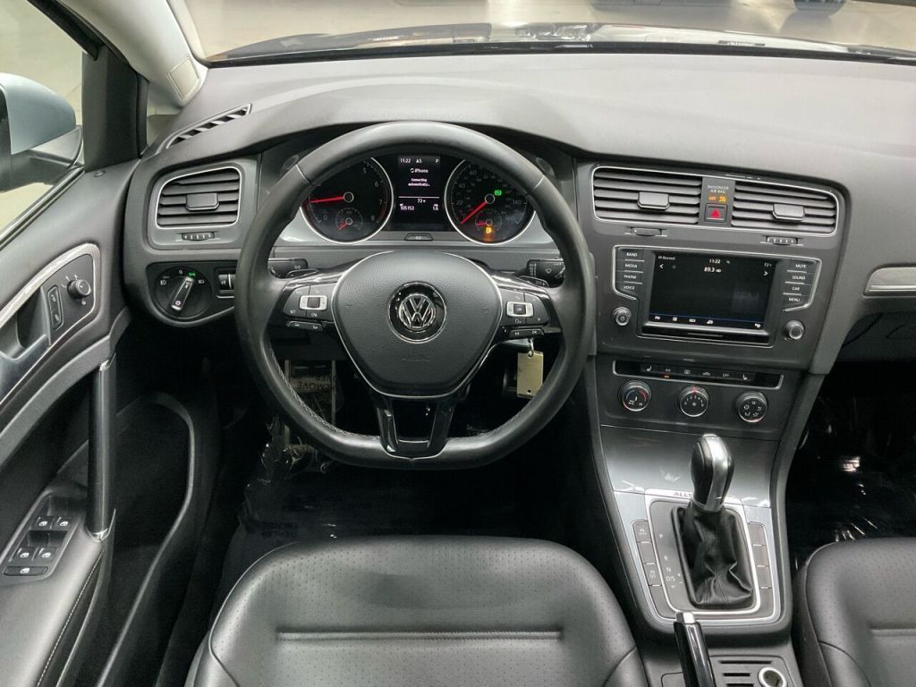 2017 Volkswagen Golf Alltrack