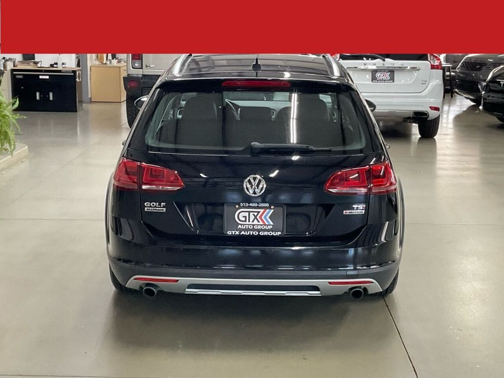 2017 Volkswagen Golf Alltrack