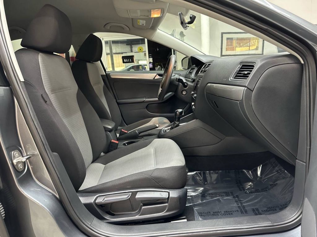 2017 Volkswagen Jetta