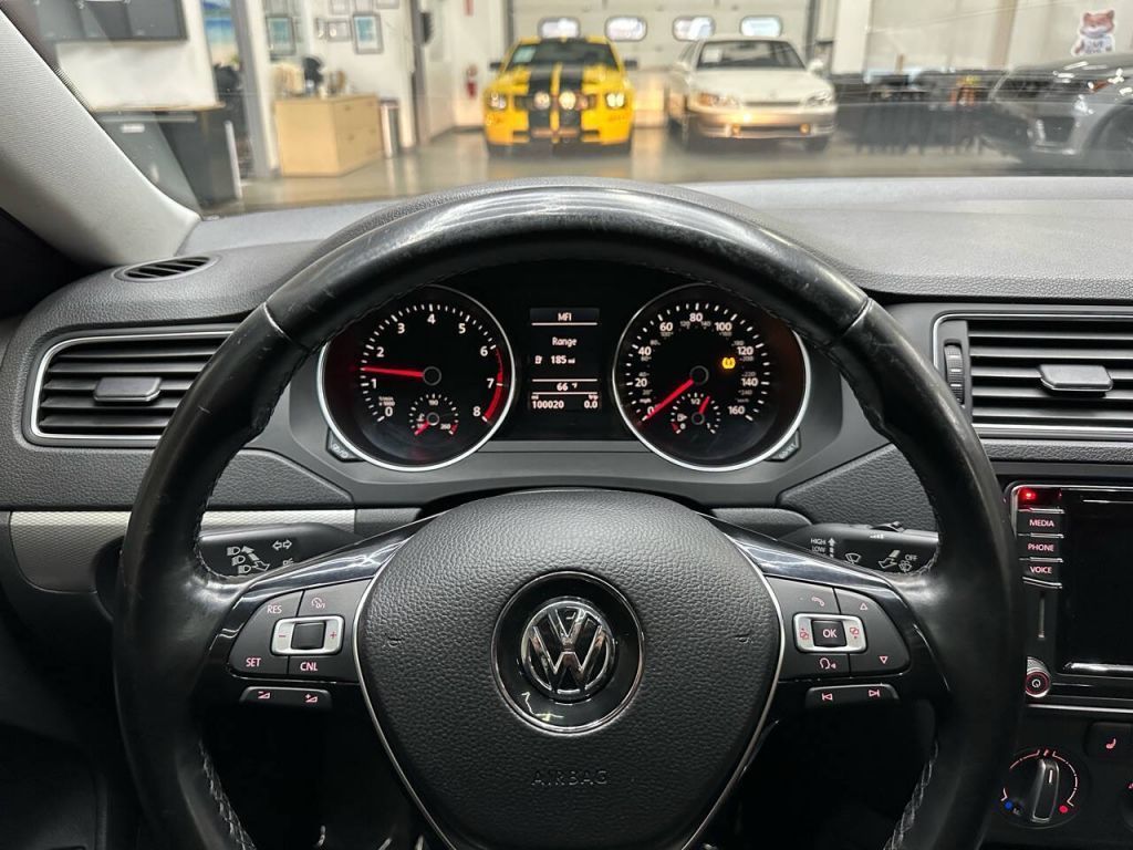 2017 Volkswagen Jetta